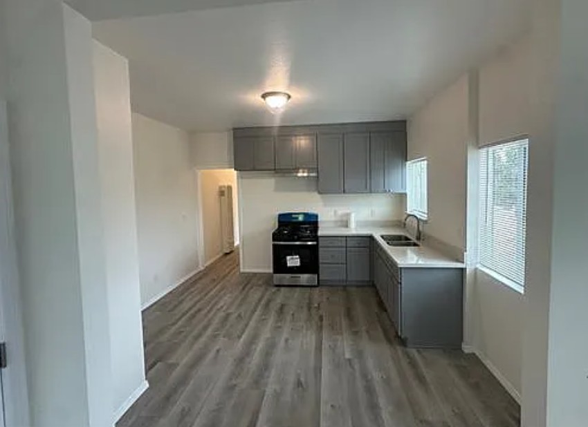 4 plex  Reconstruction following fire in apartment unit - Completion